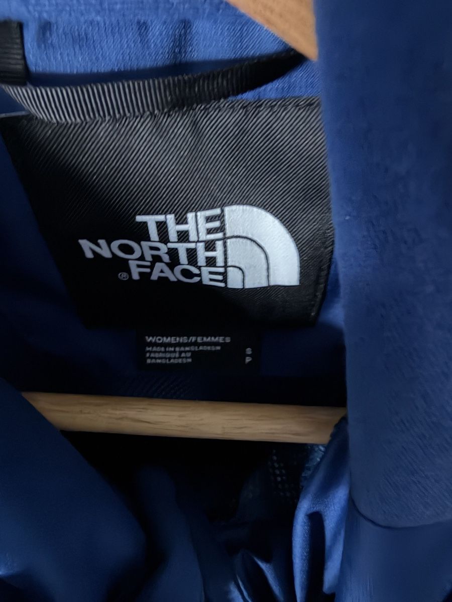 North Face Jacken: The North face Regenjacke S – Neu (gemäss Beschreibung) aus Steffisburg von sim_5lpg 2
