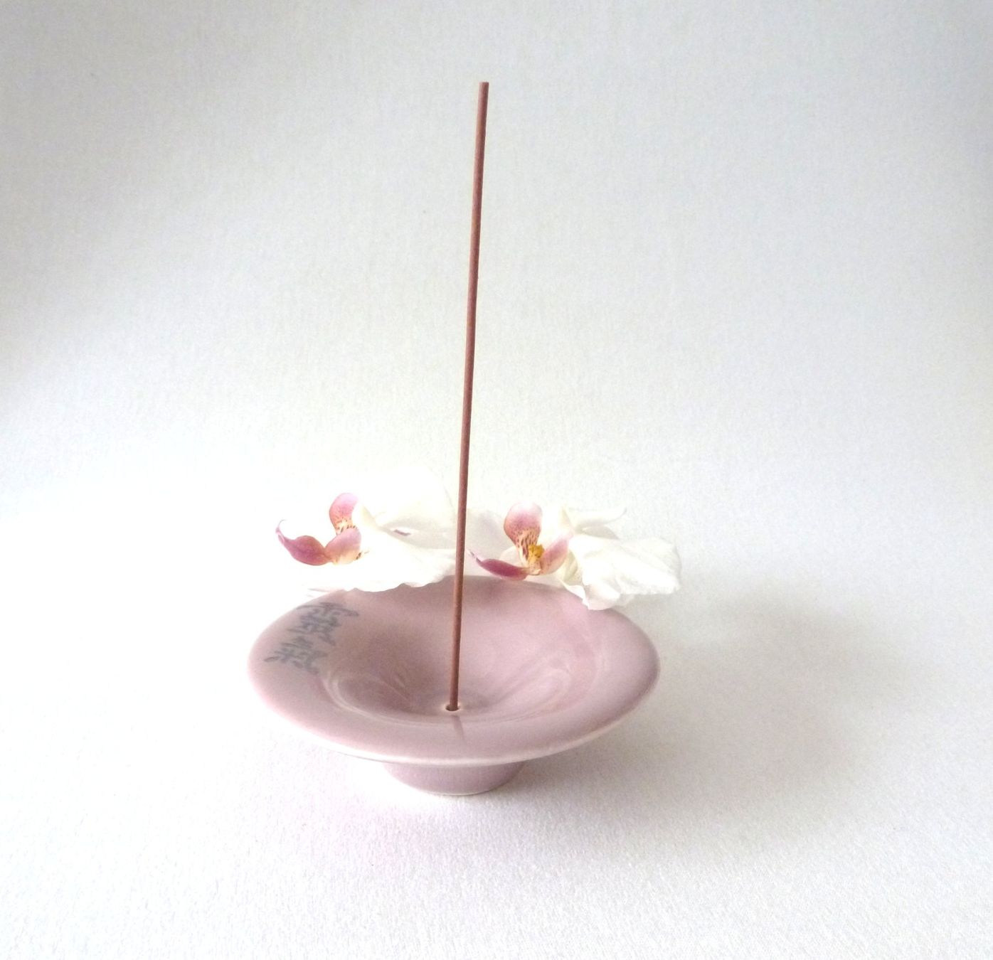 Candele: Räucherstäbchenhalter - REIKI – Nuovo e nell'imballaggio originale da Mauren venduto da Yeelen