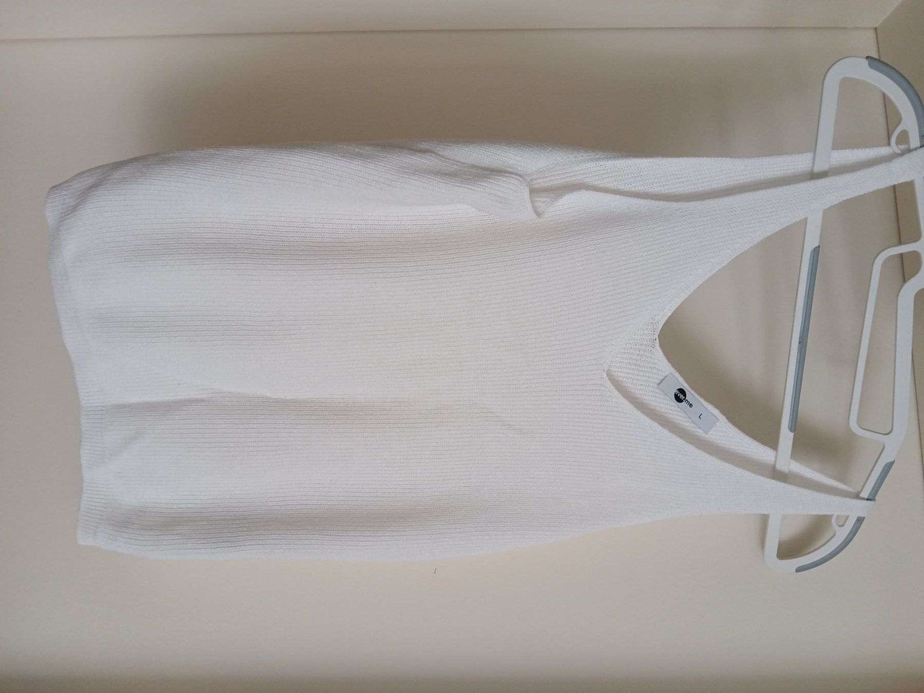 Top: Stricktop weiss Gr L – Nuovo (secondo la descrizione) da Zürich venduto da ast_8nph