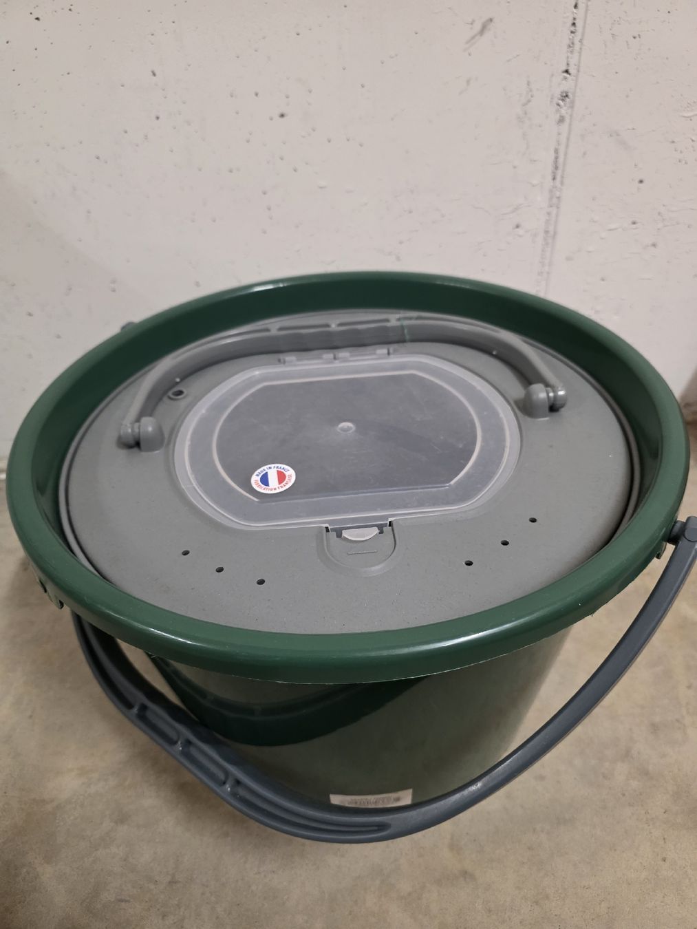 Altro per la casa: Köderfisch Eimer grün mit Siebeinsatz, Neu – Nuovo e nell'imballaggio originale da Münchwilen TG venduto da Lambo81