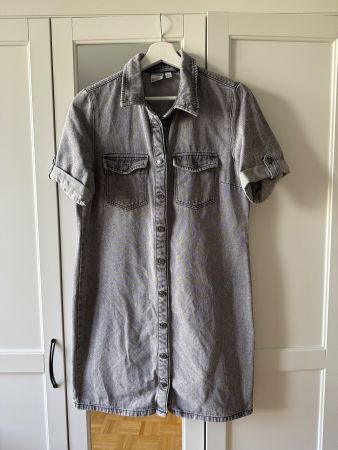 Graues Jeanskleid von VERO MODA - Ideales Sommerkleid!