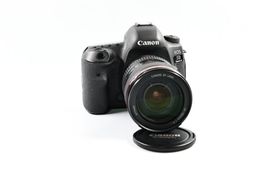 Canon EOS 5D Mark IV mit EF 24-105mm 1:4L IS USM Objektiv