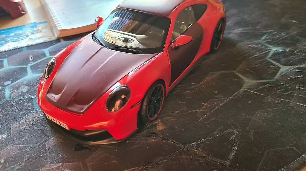 Modellini d'auto: PORSCHE MODELL 911 1:18 – Usato da Ittigen venduto da ROCKY1964 2