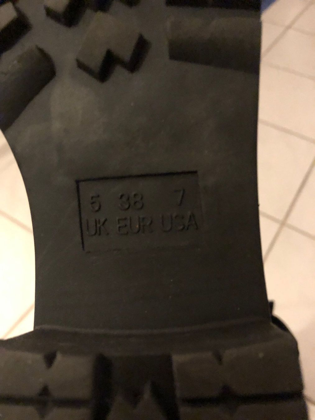 Scarpe da donna: Stiefelette schwarz, verziert mit Perlen – Nuovo (secondo la descrizione) da Hittnau venduto da JD-OE 2
