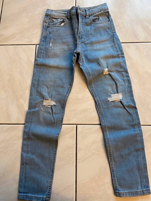 Hosen: Vend lot jeans enfant – Gebraucht aus Morrens VD von gia_sfs5 3