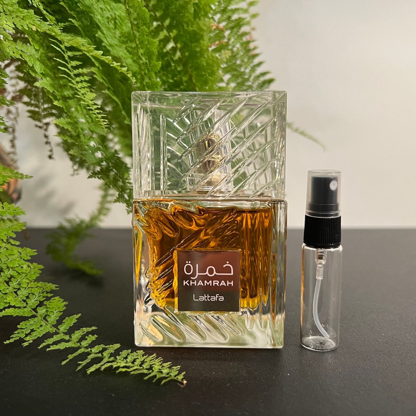 Profumi & Eau de Toilette: Lattafa Khamrah 5ml Tester – Nuovo (secondo la descrizione) da Hüttikon venduto da Yatzu