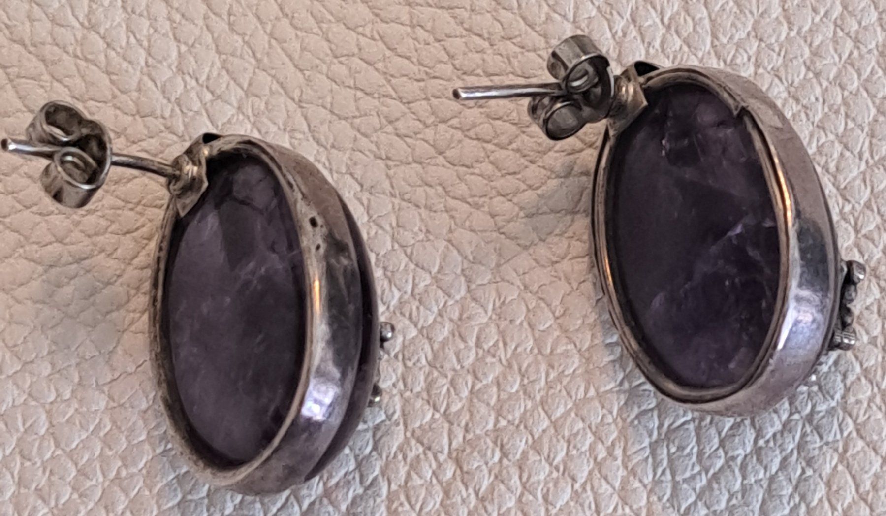 Ohrringe & -stecker: Boucle d oreille 925 améthyste – Gebraucht aus Biel/Bienne von raf_2yqq 2