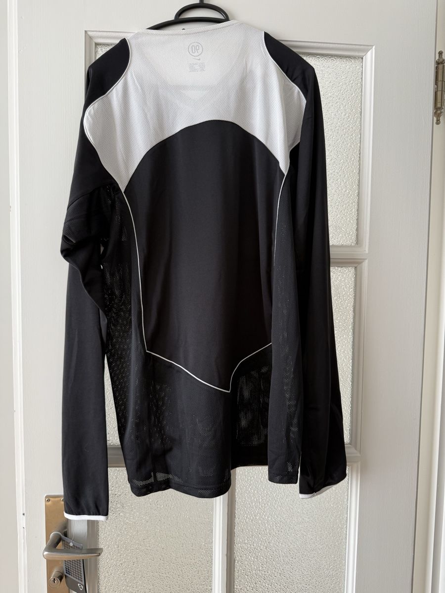 Nike Leibchen & Hosen: Fc Basel Trikot Schwarz XL Neu – Neu (gemäss Beschreibung) aus Basel von momo.st 4