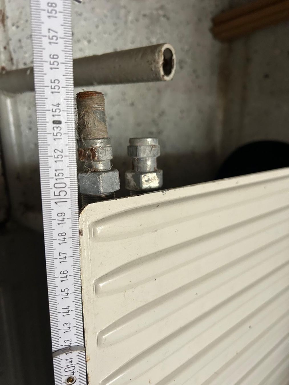 Radiatori: HEIZUNGSRADIATOR, Radiateur Chauffage – Usato da Nidau venduto da Hallo42 4