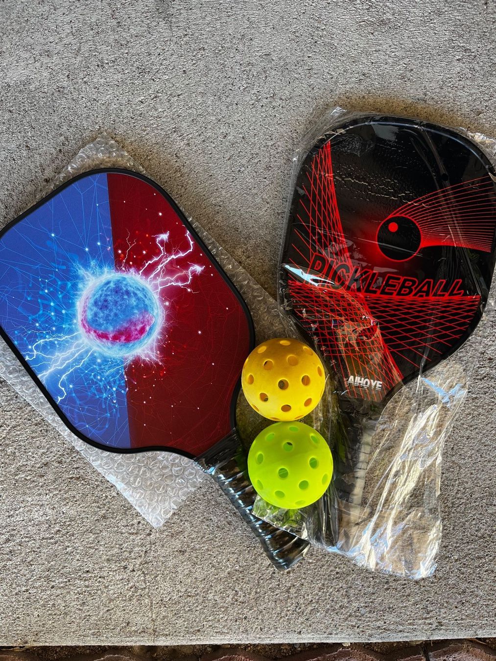 Racchette: 2 racchette e 4 palline da picklerball – Nuovo e nell'imballaggio originale da Sonvico venduto da ron_t8dh