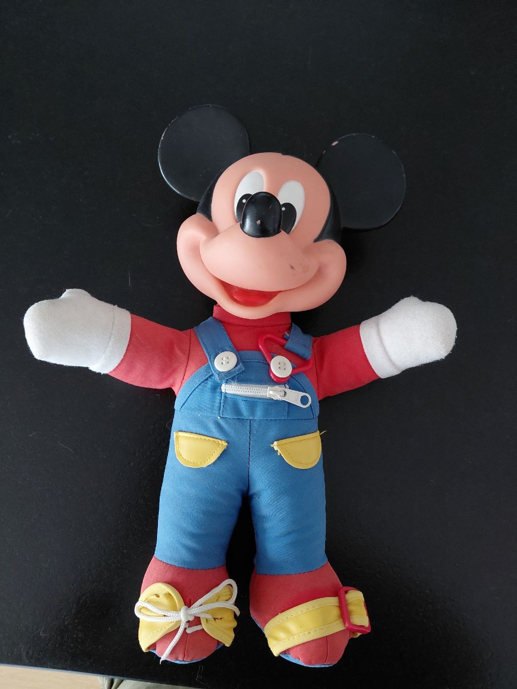 Disney Statuette: Mickey Maus Stofftier mit Plastikkopf – Usato da Heimberg venduto da 19BERN31