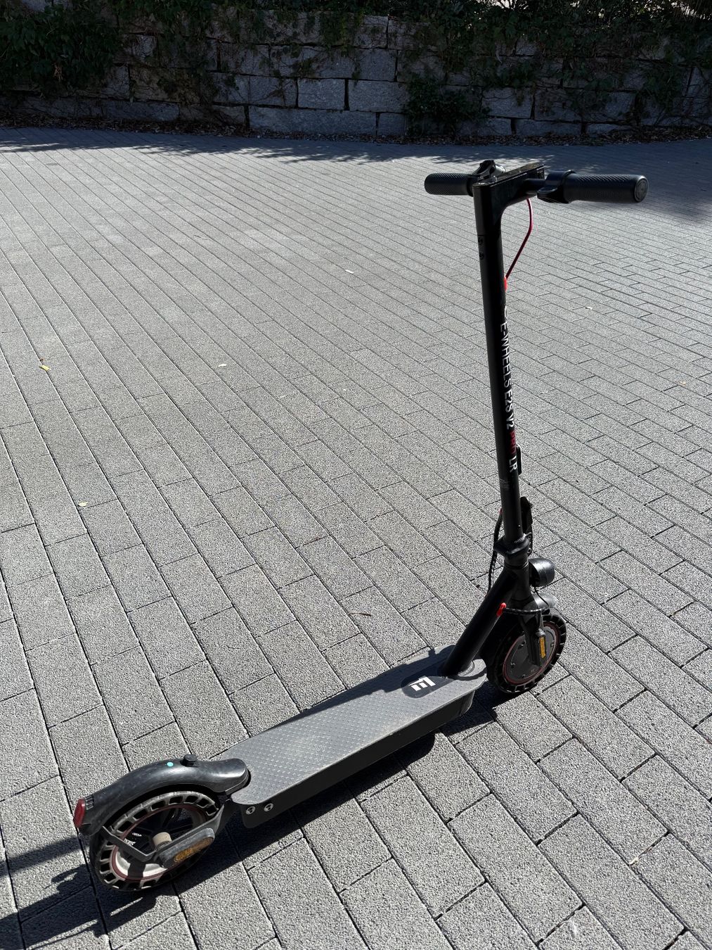 Scooter: E-Scooter E2S V2 Pro Long Range ab CHF 1.-- !!! – Usato da Bachenbülach venduto da ricricric 1