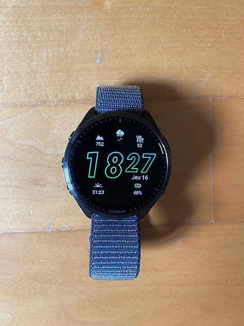 Smartwatch: Garmin Forunner 965 AMOLED Titane – Gebraucht aus Farvagny-le-Grand von chr_k79r 1