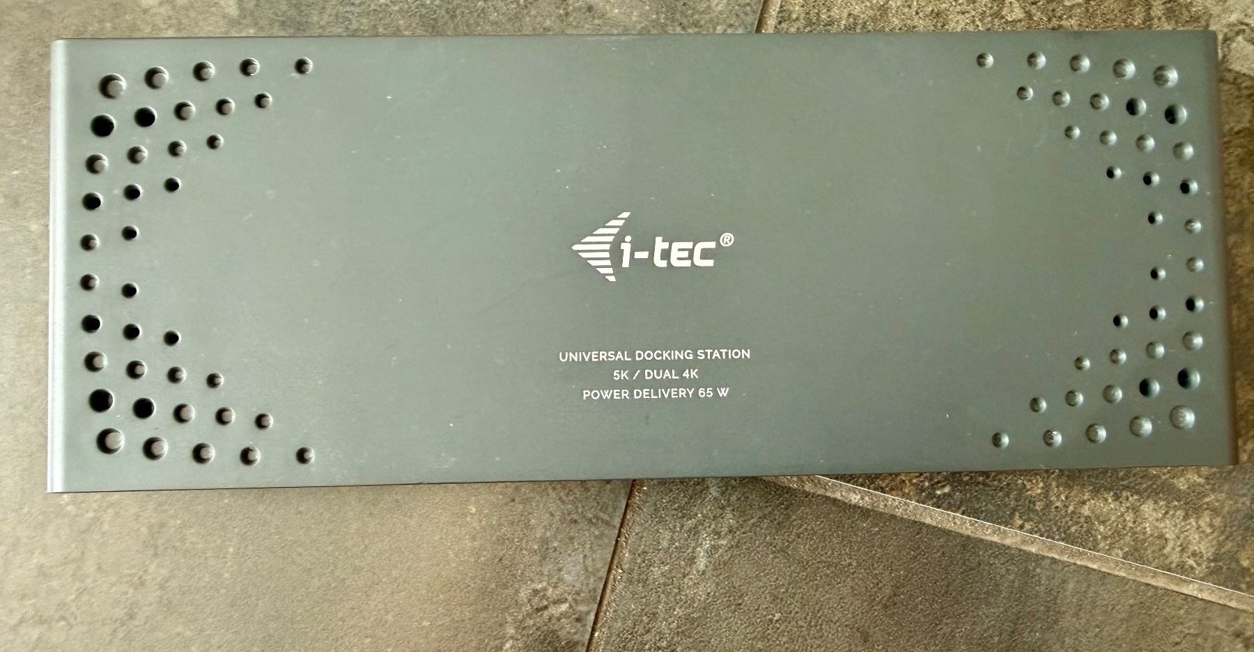 I-tec Docking station: i-tec Universal Docking Station 5k / Dual 4k – D'occasion à Oberwil BL par Gondalf61 1