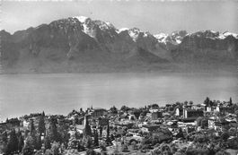 Clarens Montreux (VD) Blick über Clarens und Genfersee