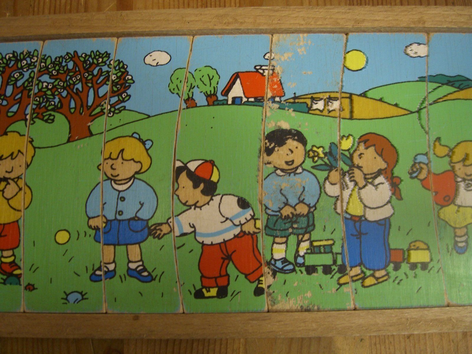 Ravensburger Puzzle: herziges, altes Holz-Rahmen-Puzzle – Usato da Winterthur venduto da Gaia 4