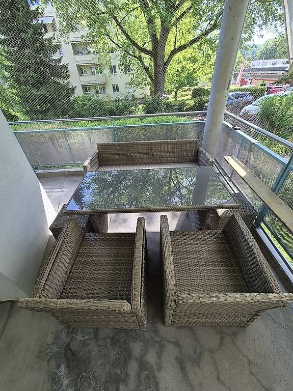 Set di tavolo e panche: Gartenmöbel – Usato da Binningen venduto da Bmbd96 3