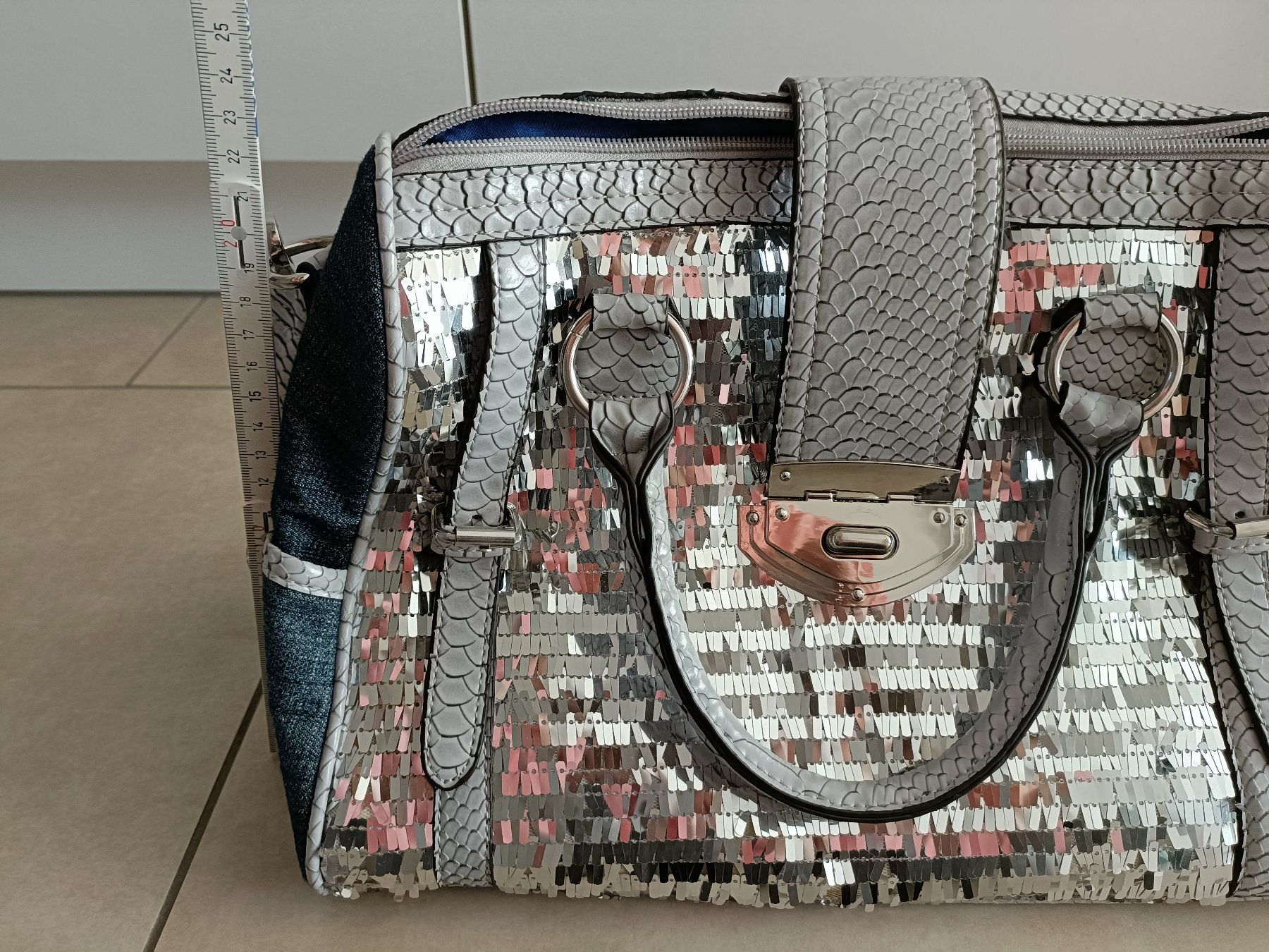 Borse da donna: Handtasche mit Pailletten – Nuovo (secondo la descrizione) da Rickenbach b. Wil venduto da VeryLovelyThings 8