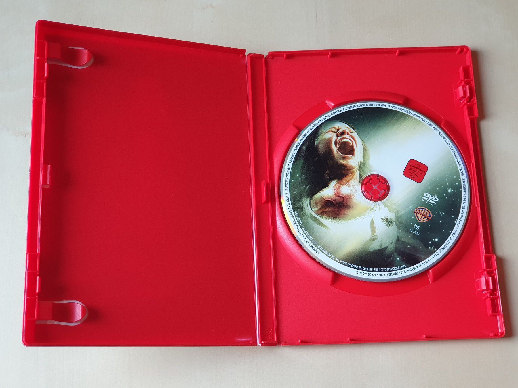 Alle DVDs: Alien Raiders – Gebraucht aus Stansstad von collectorsshop 2