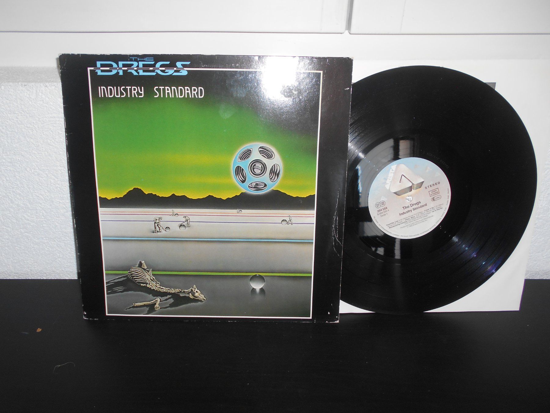 Dischi in vinile: The Dregs – Industry Standard / – Usato da Aarberg venduto da witchhunter01