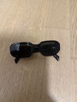 Schwarze Sonnenbrille PRADA 