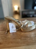 Damenschuhe - Plateausandaletten Stradivarius