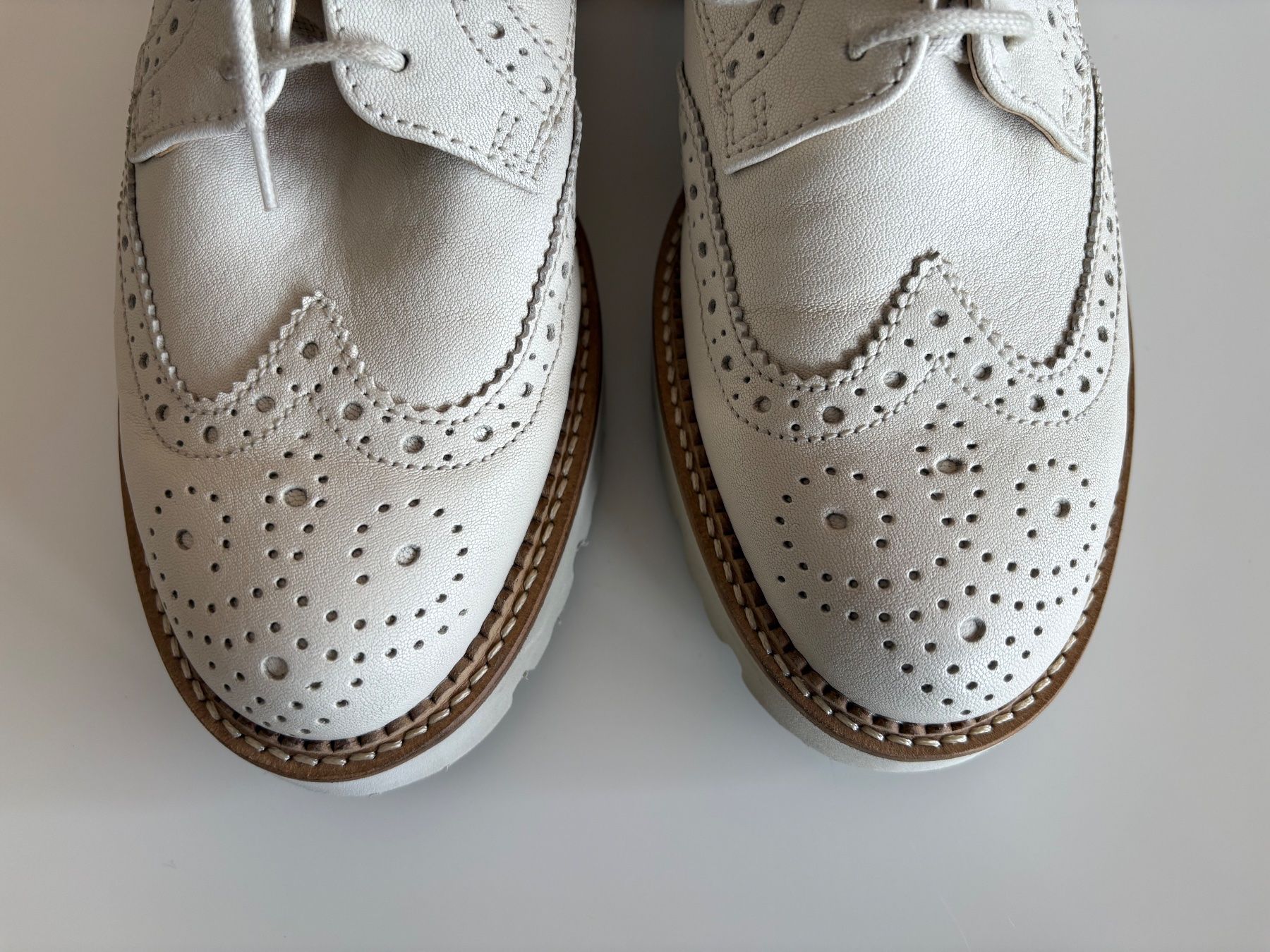 Gabor Scarpe da donna: Gabor Schnürer hellbeige Grösse 4 – Usato da Weggis venduto da Viva80 1