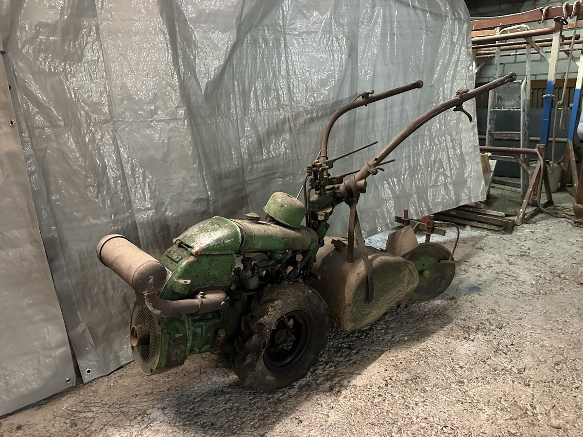 Tutte le macchine: SIMAR Fräse Type 20B, Scheunenfund, Retro, Oldtimer – Difettoso da Bubikon venduto da Simbeli