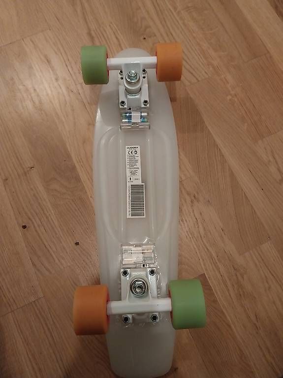 Hudora Skateboards: Hudora Skateboard Rainglow 12134 – Gebraucht aus Baden von Pimboli123 1