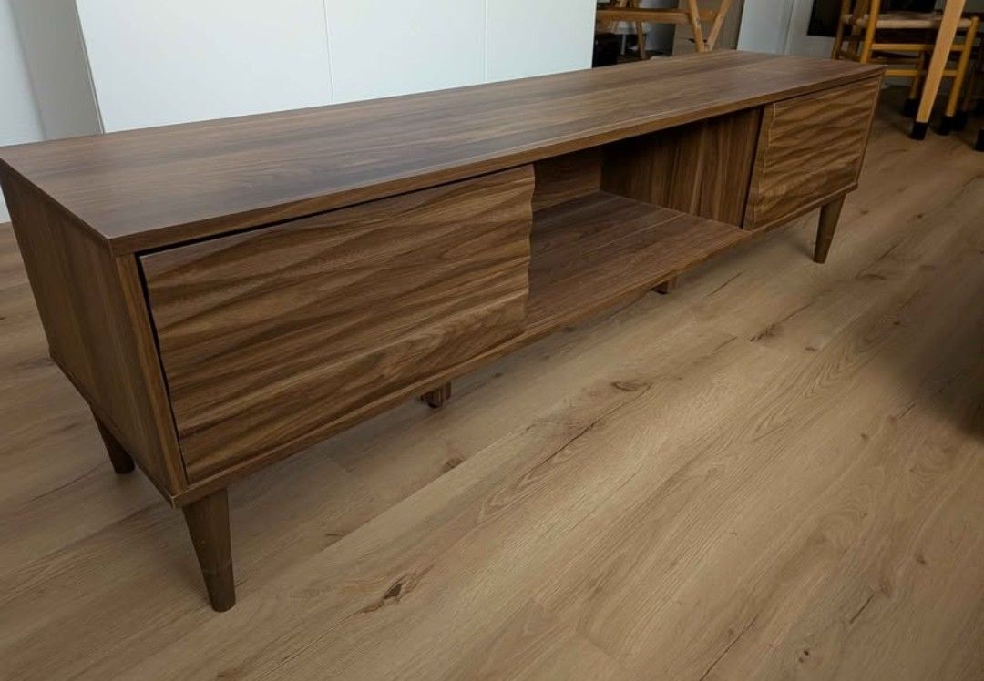 Beliani TV Möbel: TV möbel – Gebraucht aus Baar von ssi_5nb6