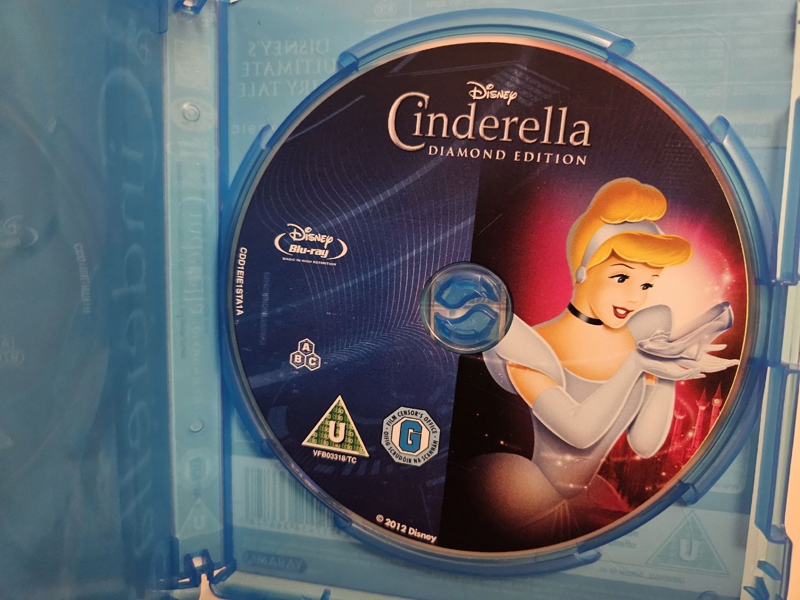 Alle DVDs: Cinderella (Disney Blu-ray) – Gebraucht aus Horgen von ste_ntc9 1