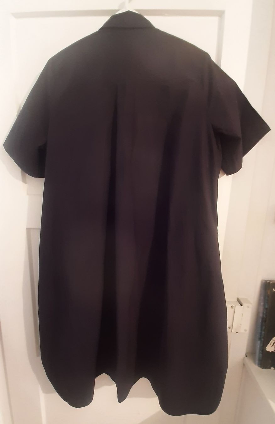 Cos Robes: Robe COS 44 – D'occasion à Bern par dasgesuchtobjekt 1