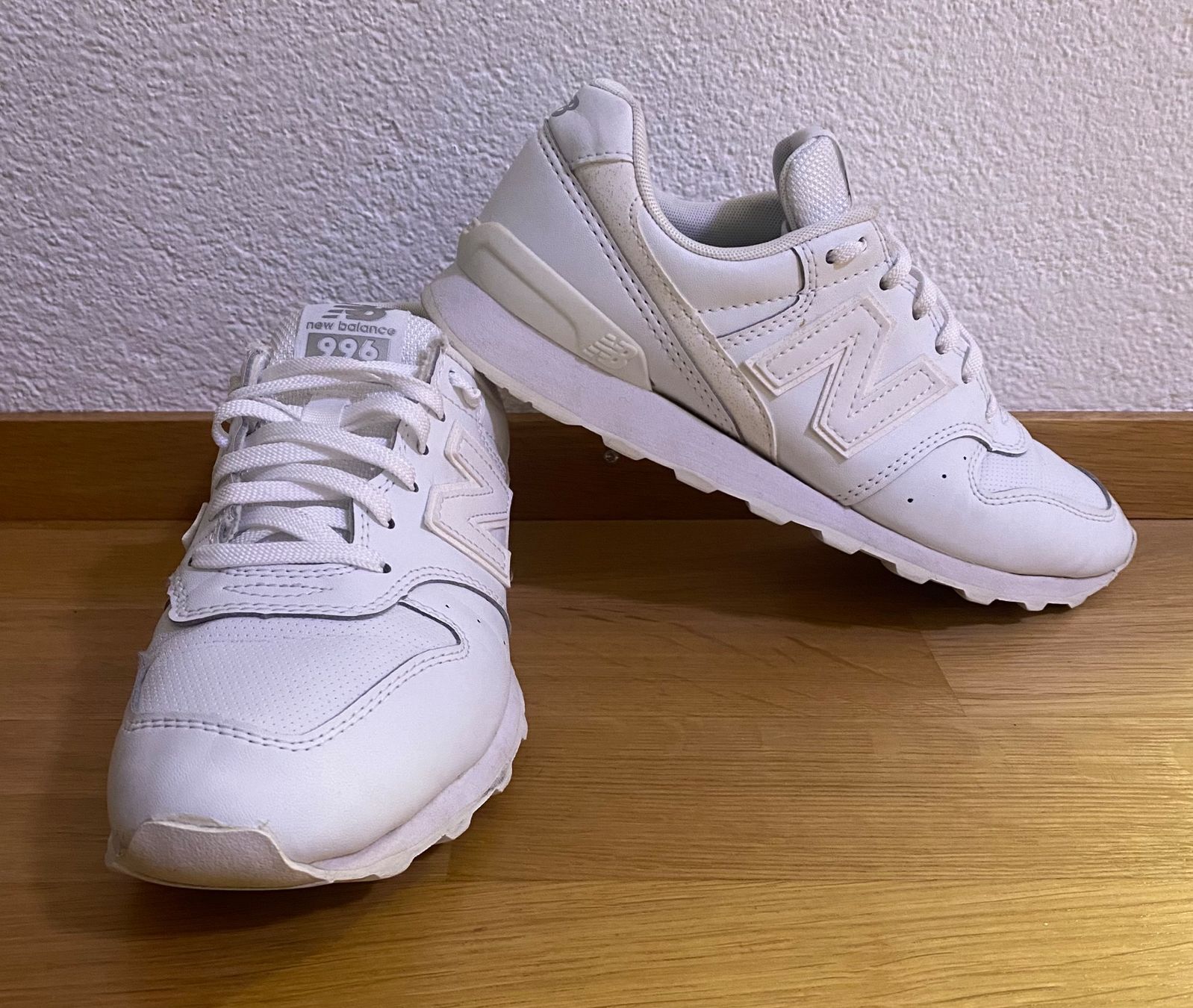 New Balance Scarpe da donna: New Balance 996 Gr.36 – Usato da Herisau venduto da Seyashop1