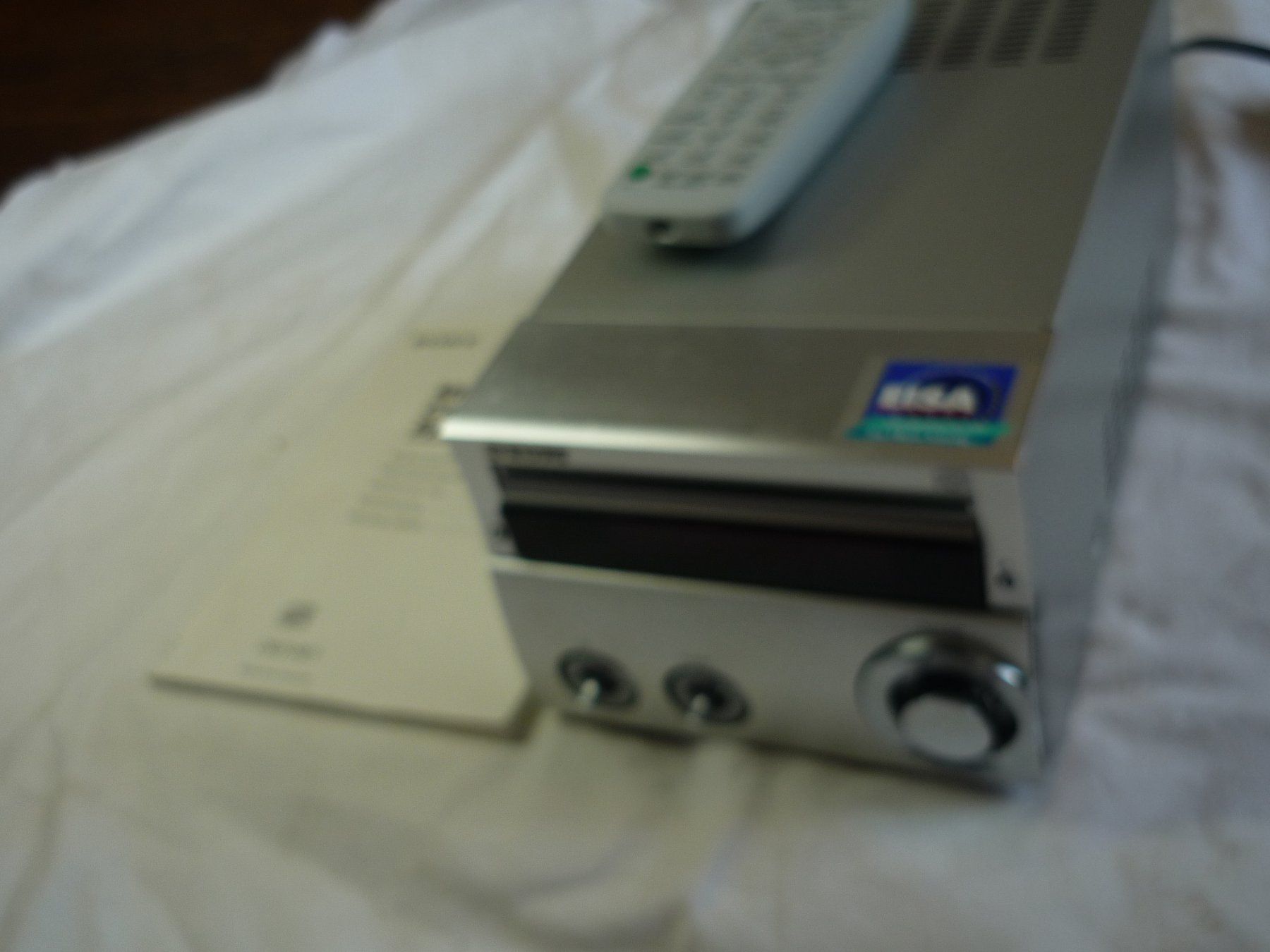 Sony Lettore multimediale & Streamer: CD Player - Sony Micro Hi-Fi Component System - CMT - SE1 – Usato da Beringen venduto da Flatretriever 1