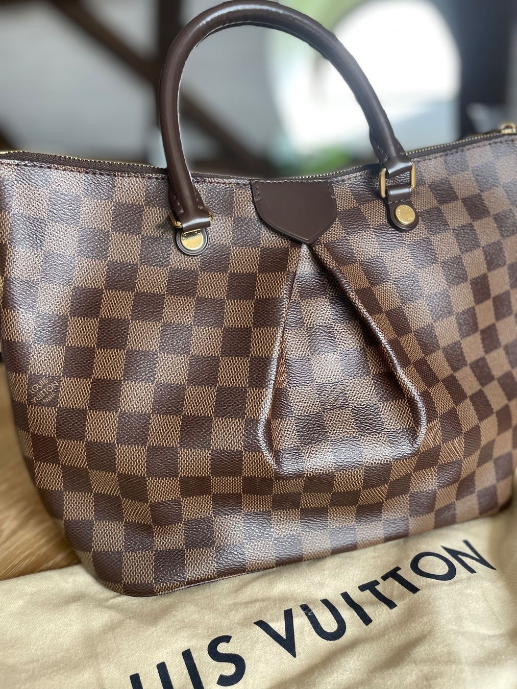 Louis Vuitton Taschen für Damen: LOUIS VUITTON Siena Handtasche braun – Gebraucht aus Hinwil von Bbudget 3
