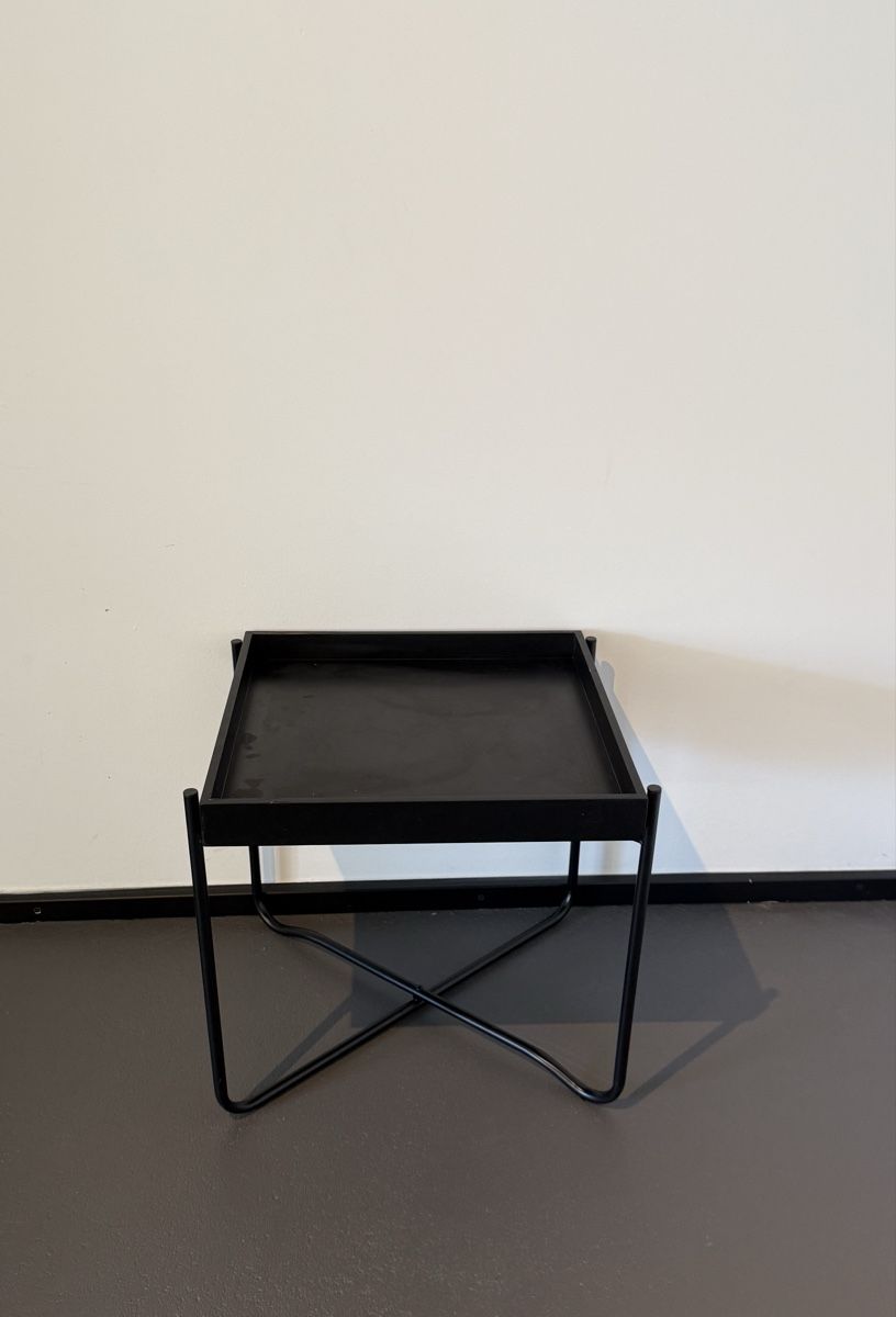 Tavoli: Table d'appoint noire design minimaliste – Usato da Sion venduto da bar_r96b