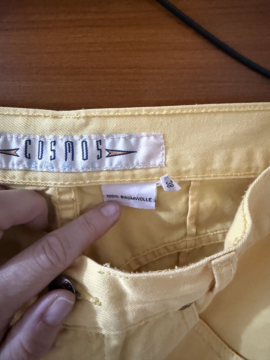 Pantaloni: Vintage Bermuda – Usato da Neerach venduto da the_modern_mini 1