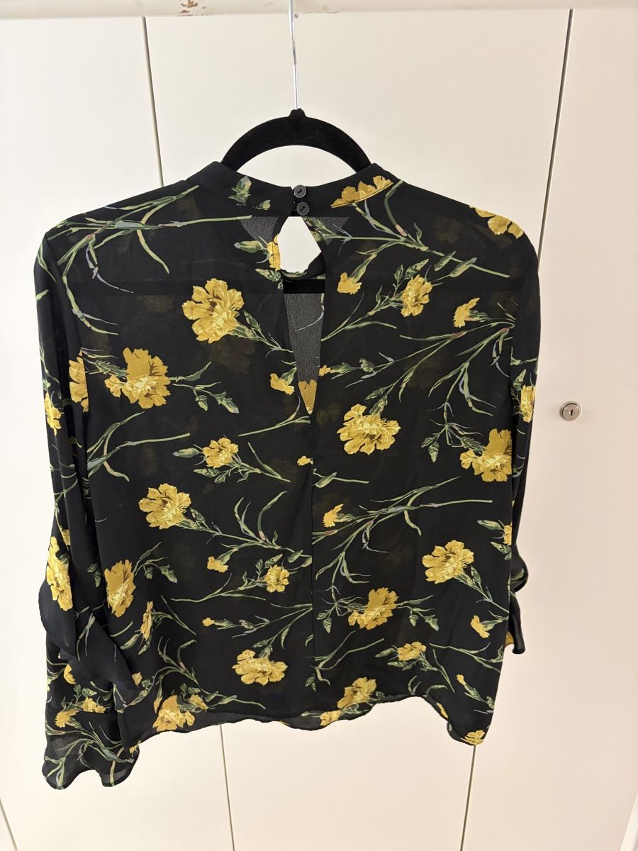 Blusen: Bluse Blumenmuster – Gebraucht aus Zürich von malo_8 1