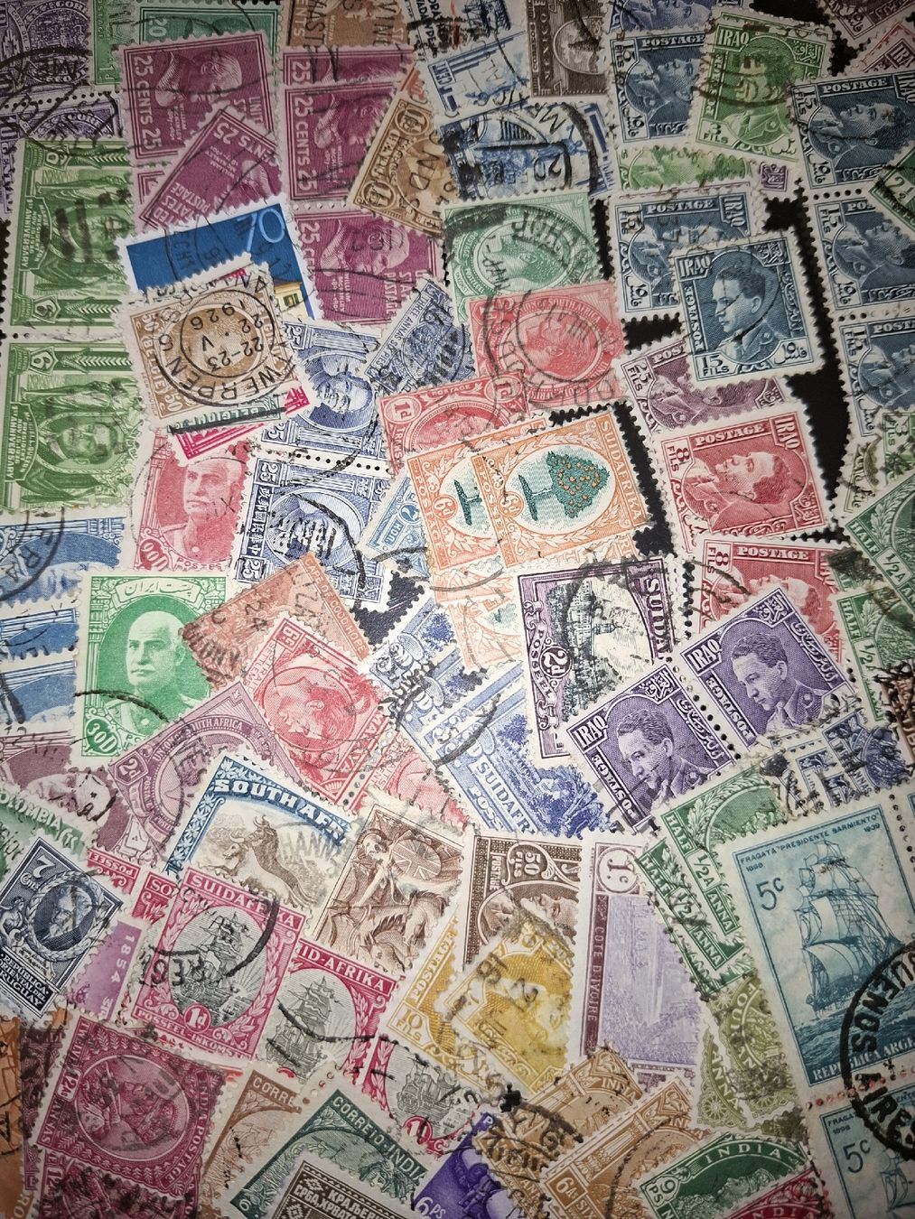 Tous les timbres: Lot Briefmarken Ausland 3#  – D'occasion à Balgach par SIMEON27 1