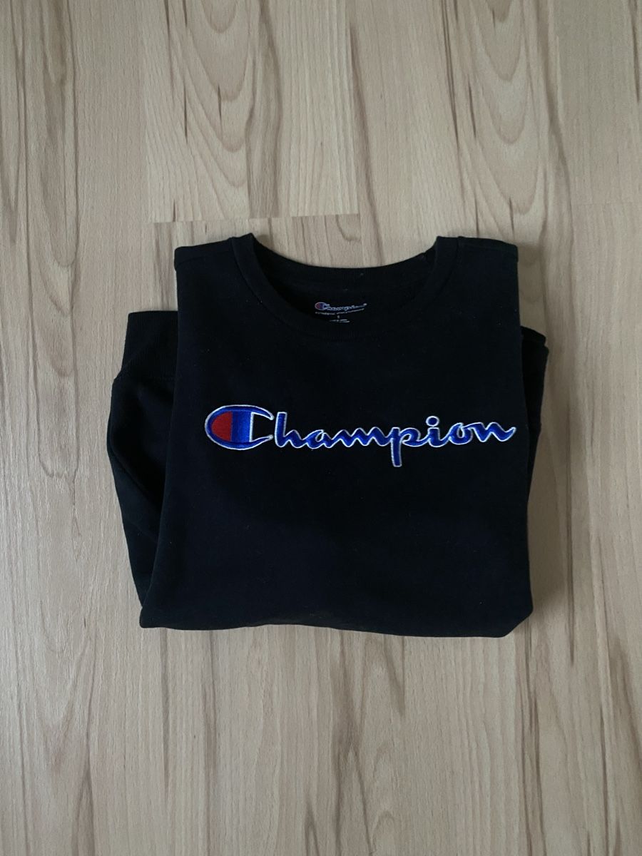 Maglioni & Felpe: SCHWARZES CHAMPION SWEATSHIRT SIZE L KINDERGRÖSSE – Usato da Arbon venduto da arminnnn 2