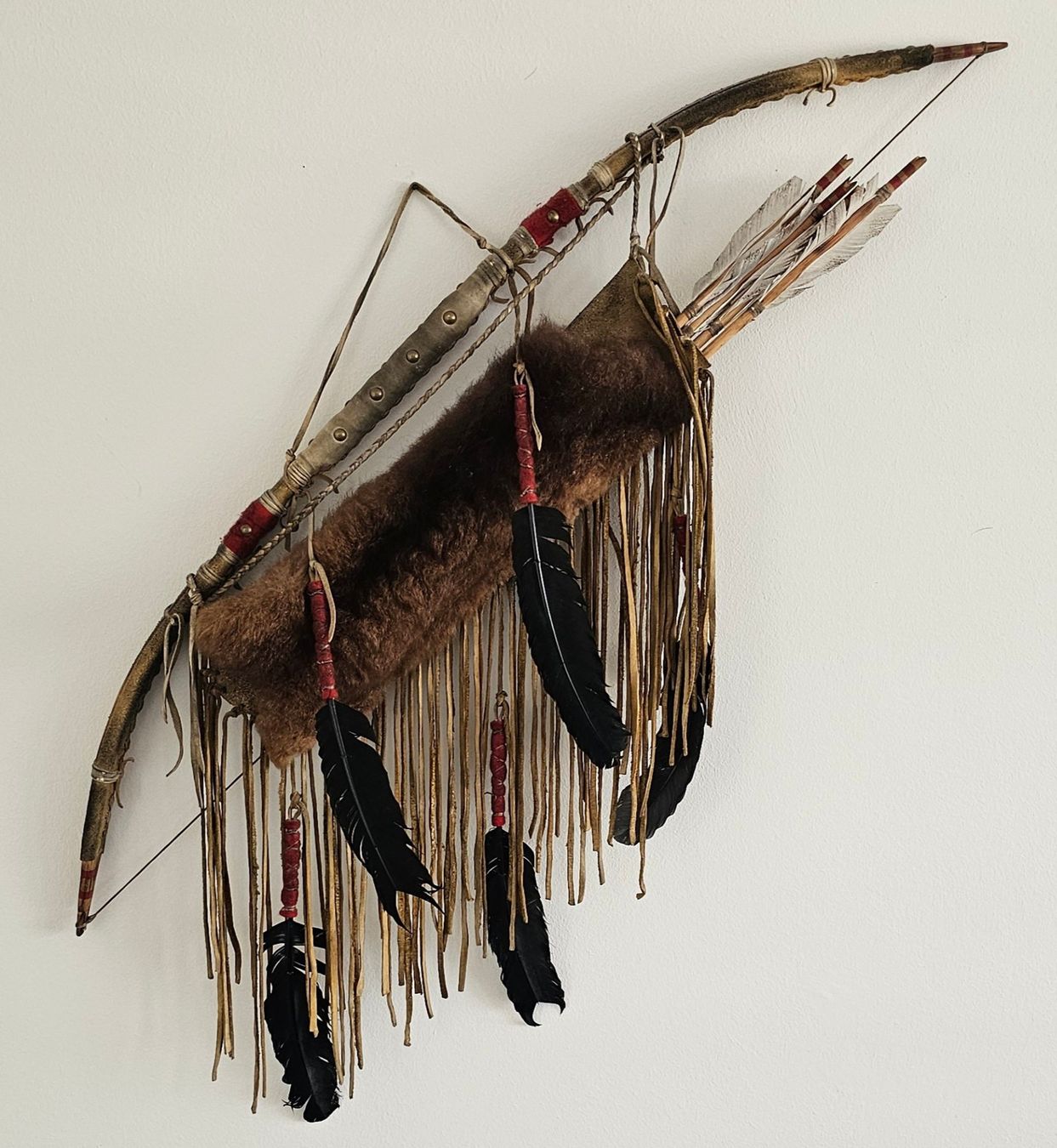 Tiro con l'arco: Original indianischer Bogen mit Pfeilen, handarbeit. – Usato da Neuhausen venduto da Senna4