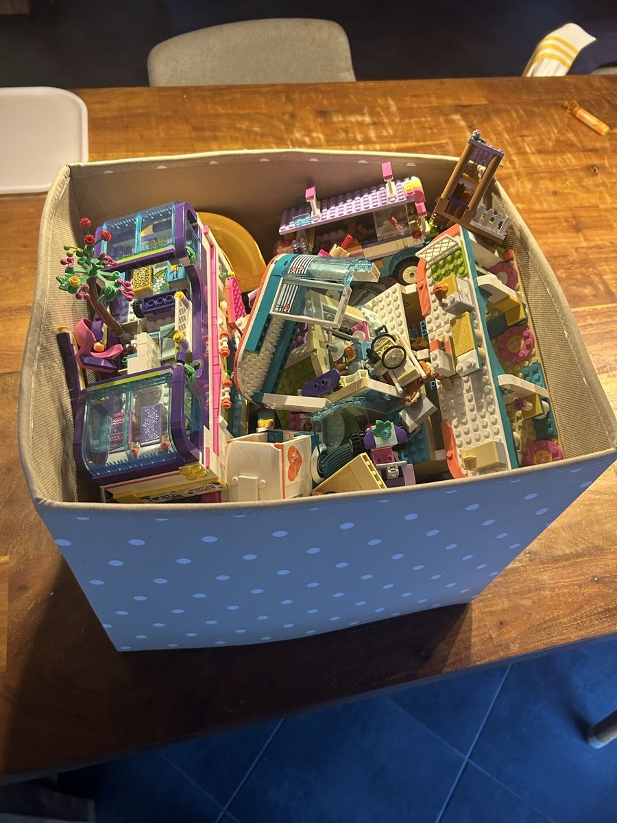 Lego Giocattoli: 1 Kiste Lego Friends – Usato da Hausen AG venduto da Player8