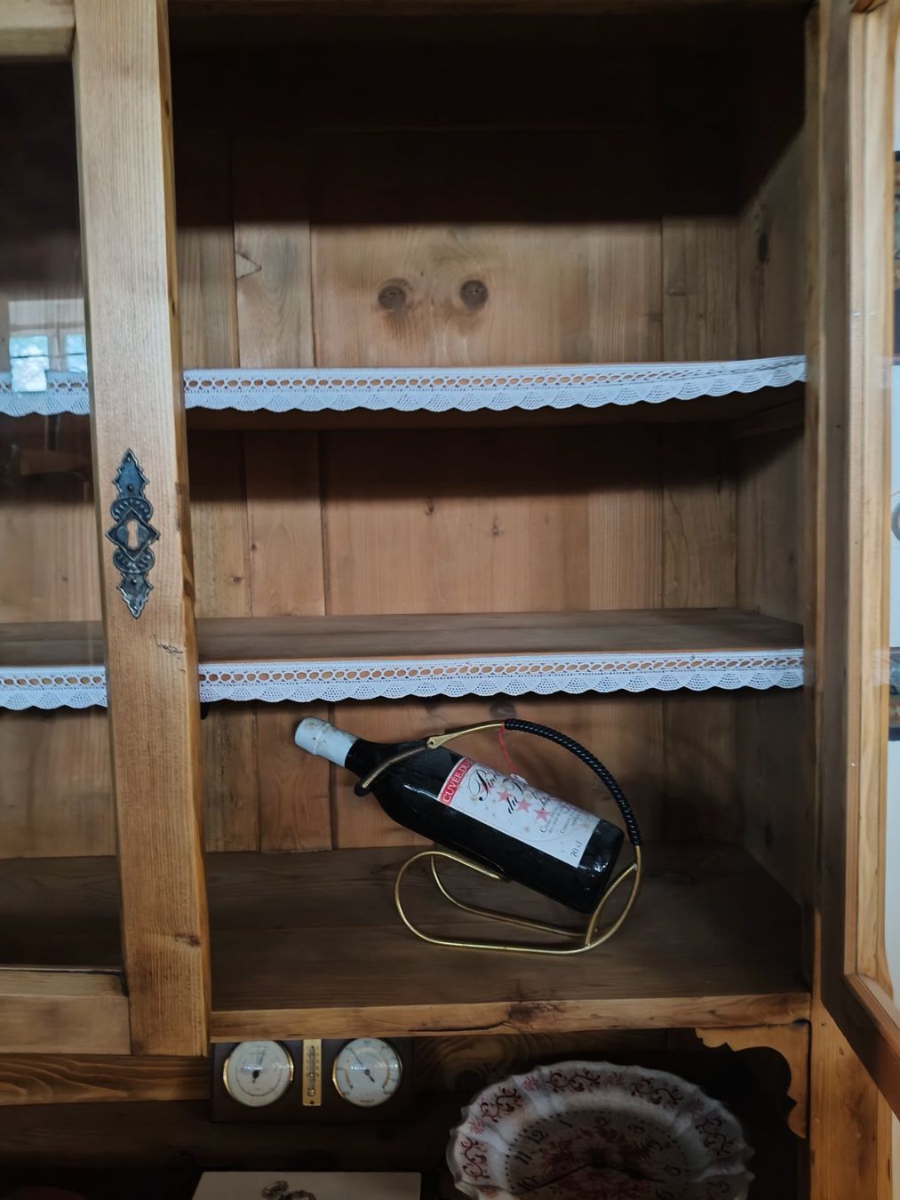 Büffets: Antiker Buffet-Schrank – Gebraucht aus Zwingen von inf_2blh 7