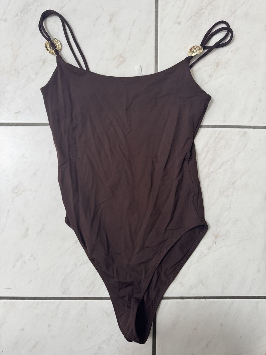 Zara Top: Body Zara marrone M  – Usato da Porza venduto da kaj_d5q7