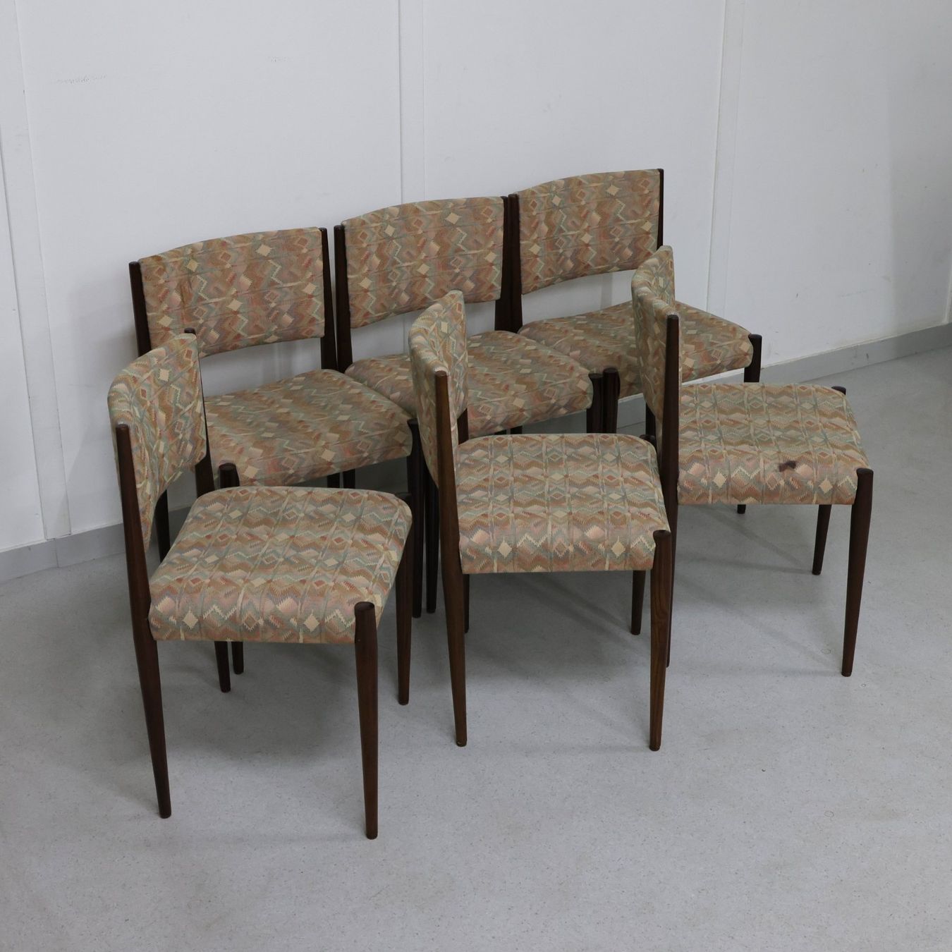 Stühle: Vintage-Esszimmerstühlen – Gebraucht aus Volketswil von brockipfannenstil 2