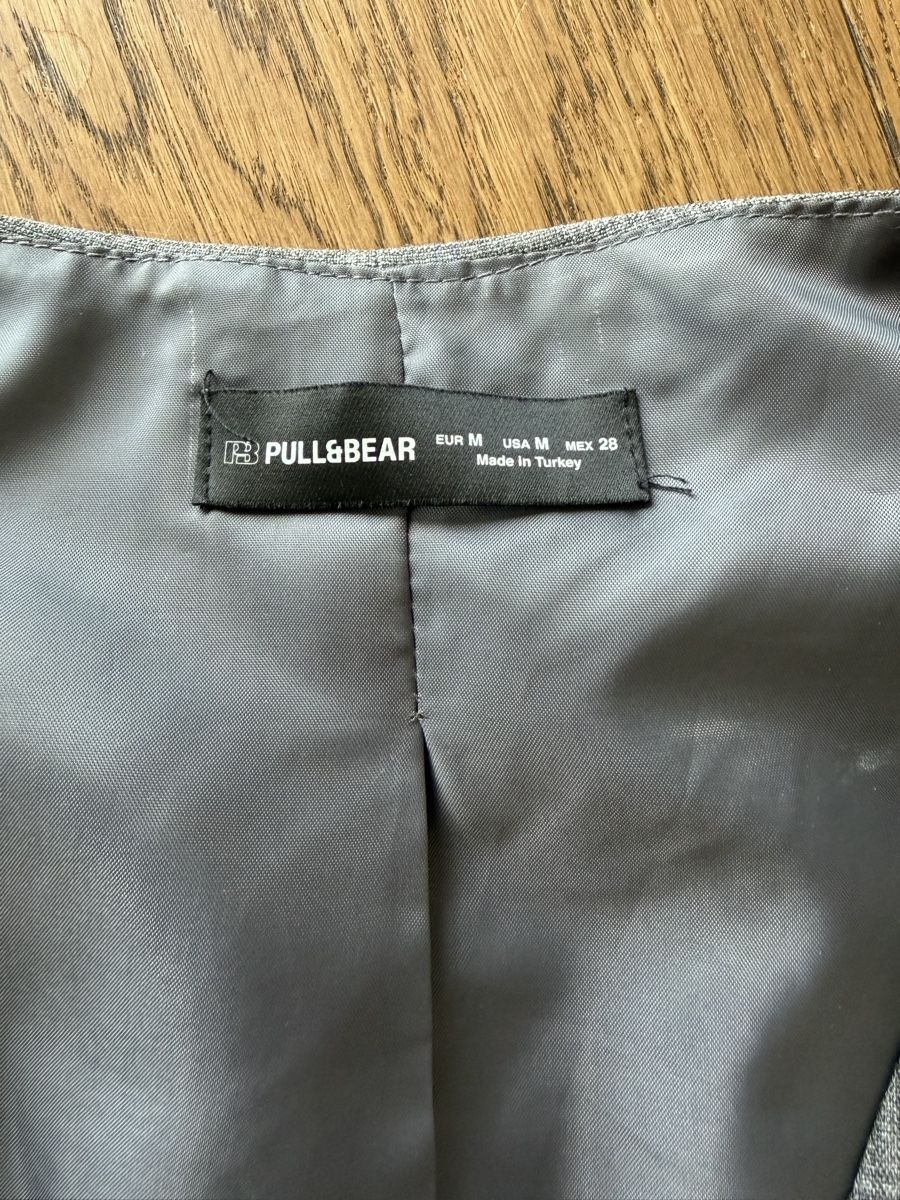 Pull&Bear Gilet & Giacche senza maniche: Schönes Gilet von Pull & Bear – Nuovo (secondo la descrizione) da Lugnorre venduto da SOM69 1