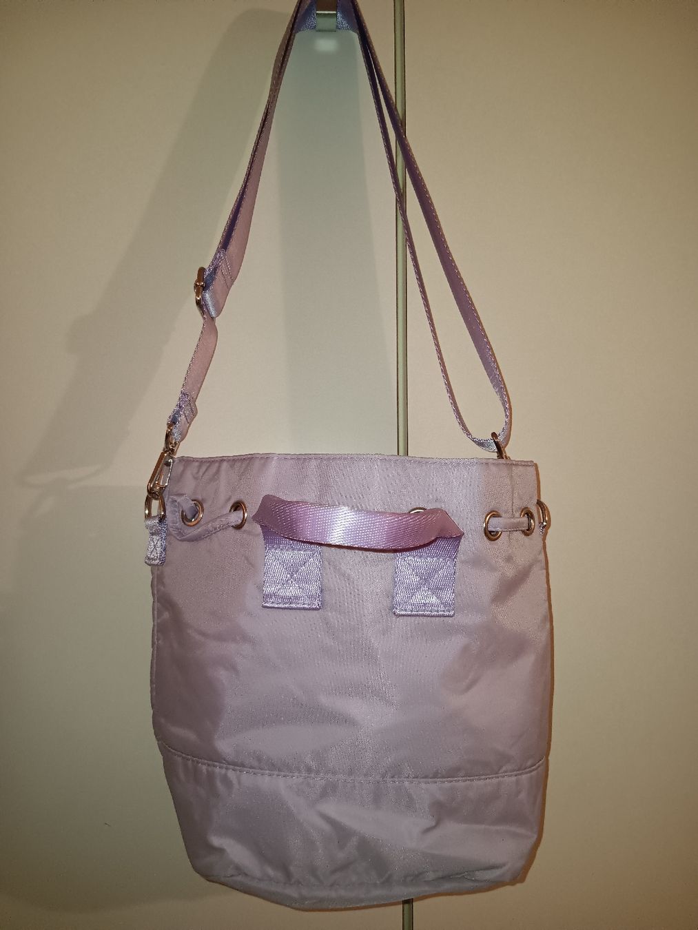 Weekday Sacs femmes: Tasche Weekday – Neuf (Voir description) à Winterthur par gin_5m7v 1
