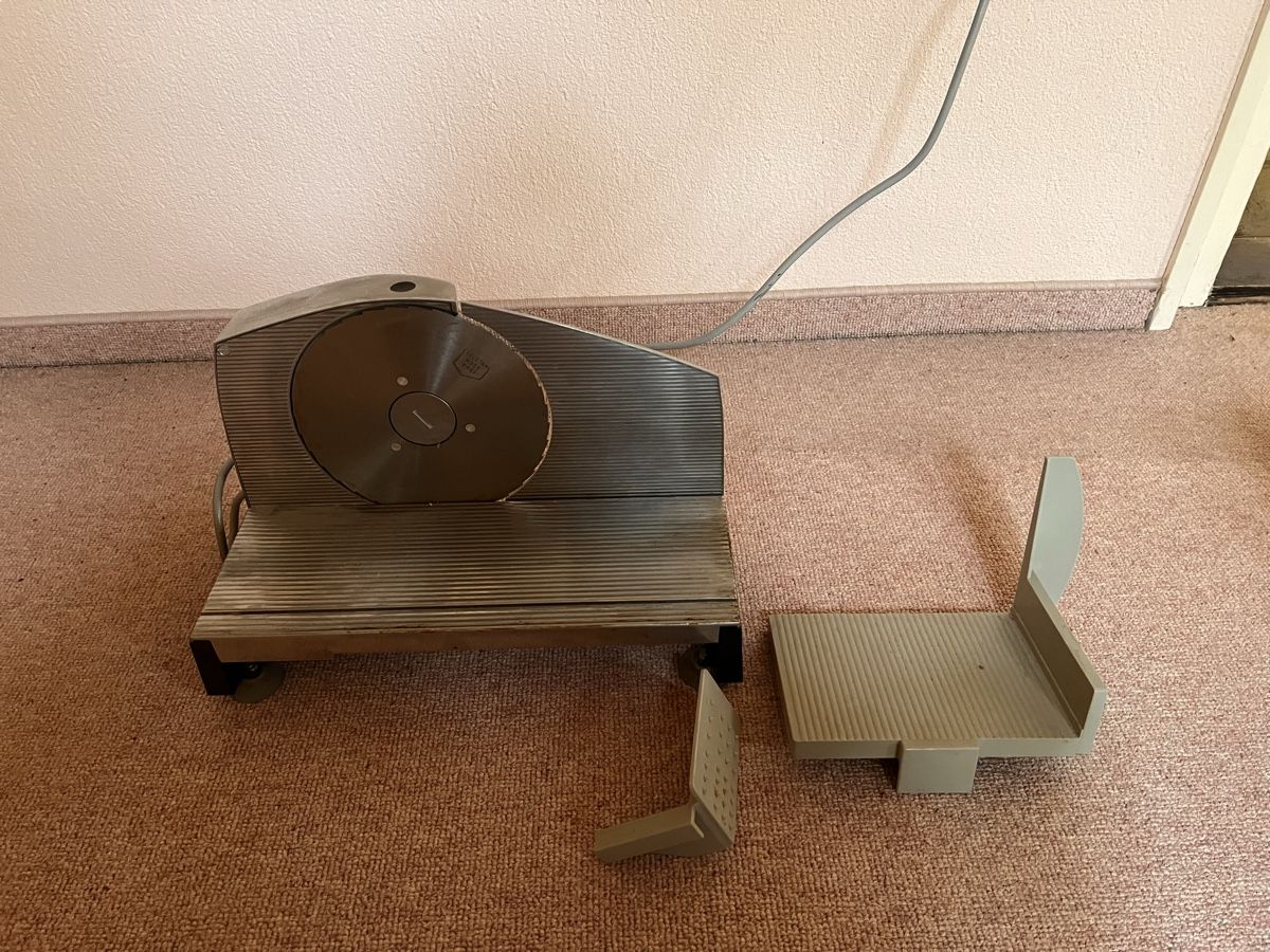 Elettrodomestici da cucina: Havelco E100 Allesschneider (5) – Usato da Glattfelden venduto da maa_qcj8