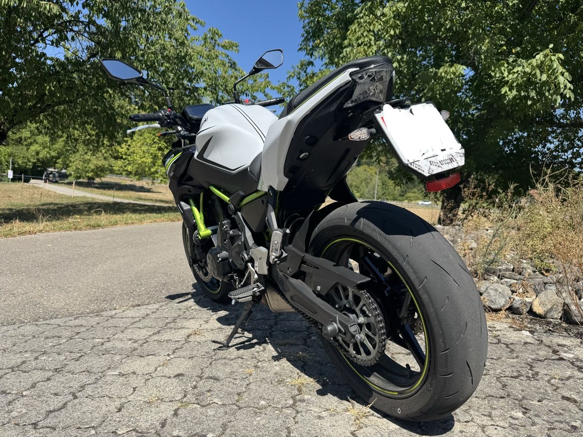 Kawasaki Strasse: Kawasaki Z650 – Gebraucht aus Wängi von chrigismallz 1