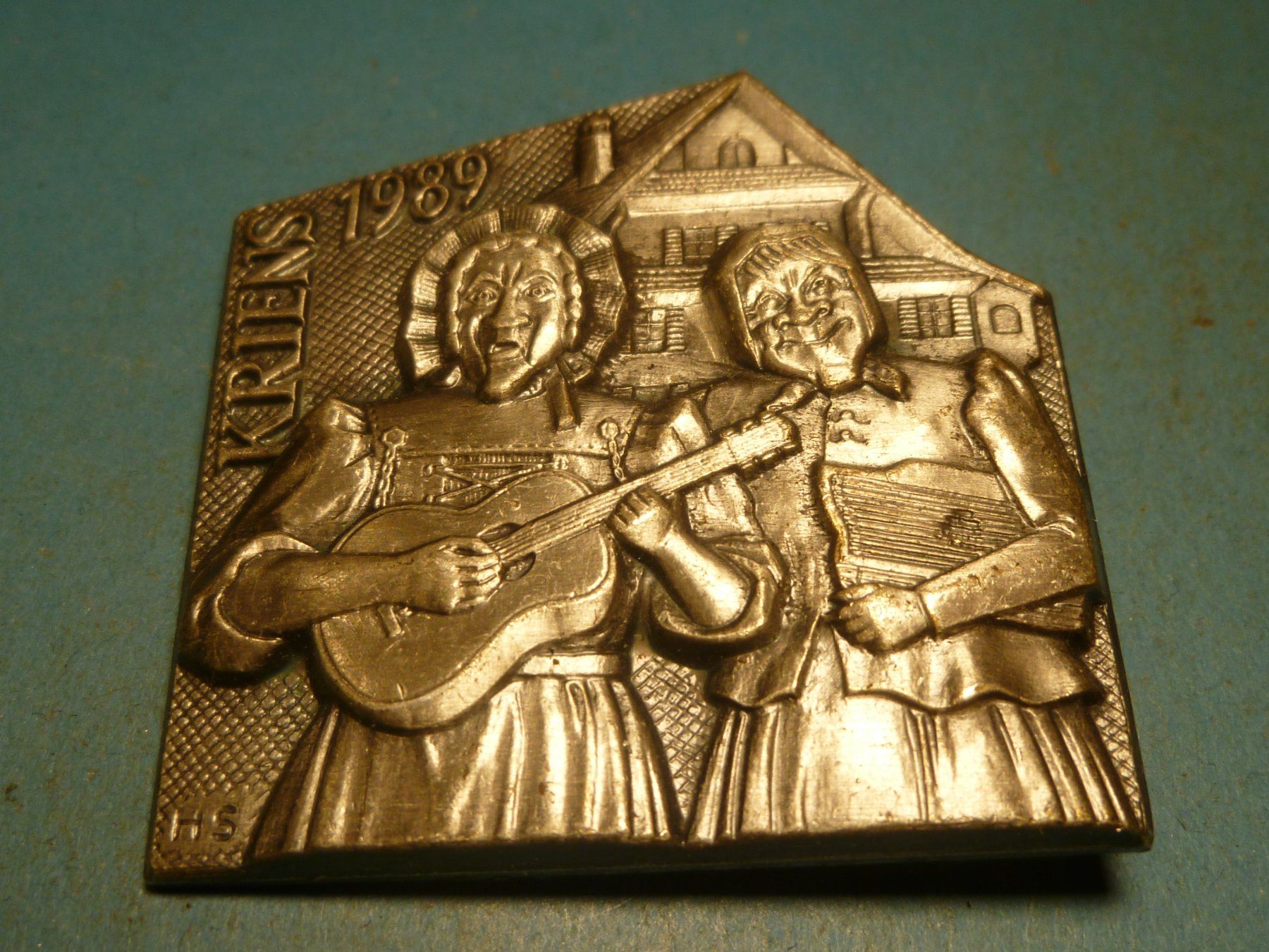Placchette & Badge: KRIENS 1989 SILBER – Usato da Ried (Muotathal) venduto da Mandarin02